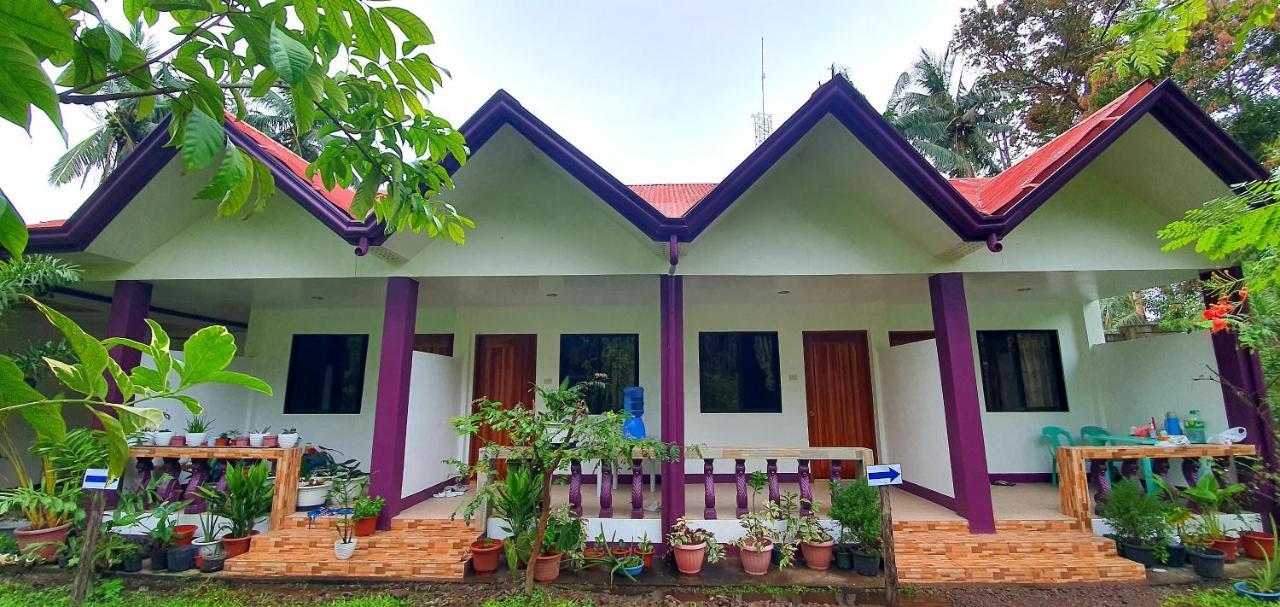 SJ Pabua Travellers Inn Mambajao Esterno foto